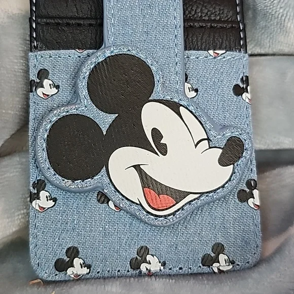 NWT Disney Parks Mickey Mouse Card Holder Wallet. - Picture 2 of 6